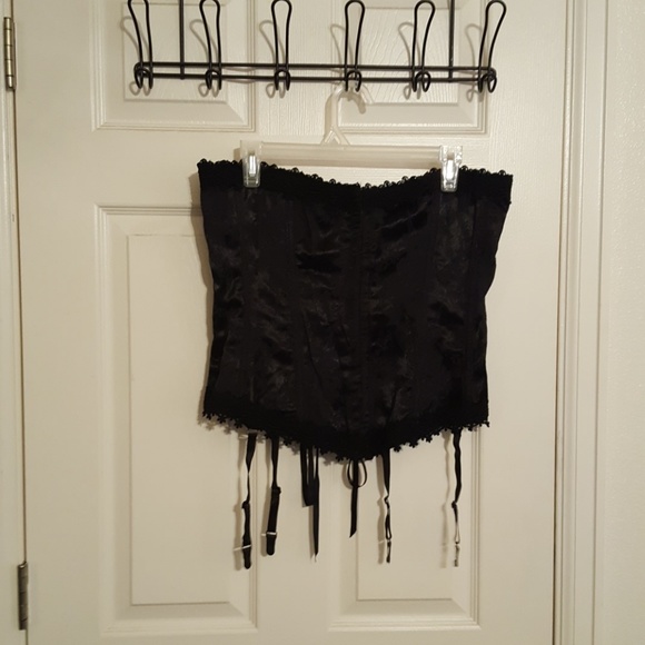 NWOT Laced Up Satin Black Lace Trim Corset Bustier - Picture 8 of 8
